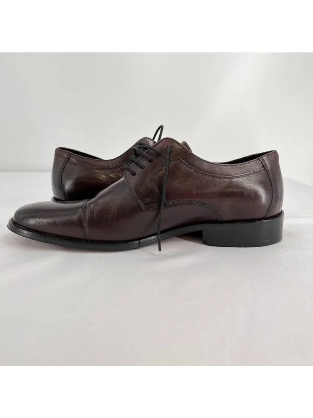 Johnston & Murphy Men's Cap Toe Oxfords Size 10.5 Burgundy 59-11703 Leather